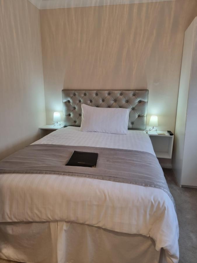 Denham Guest House Esterno foto
